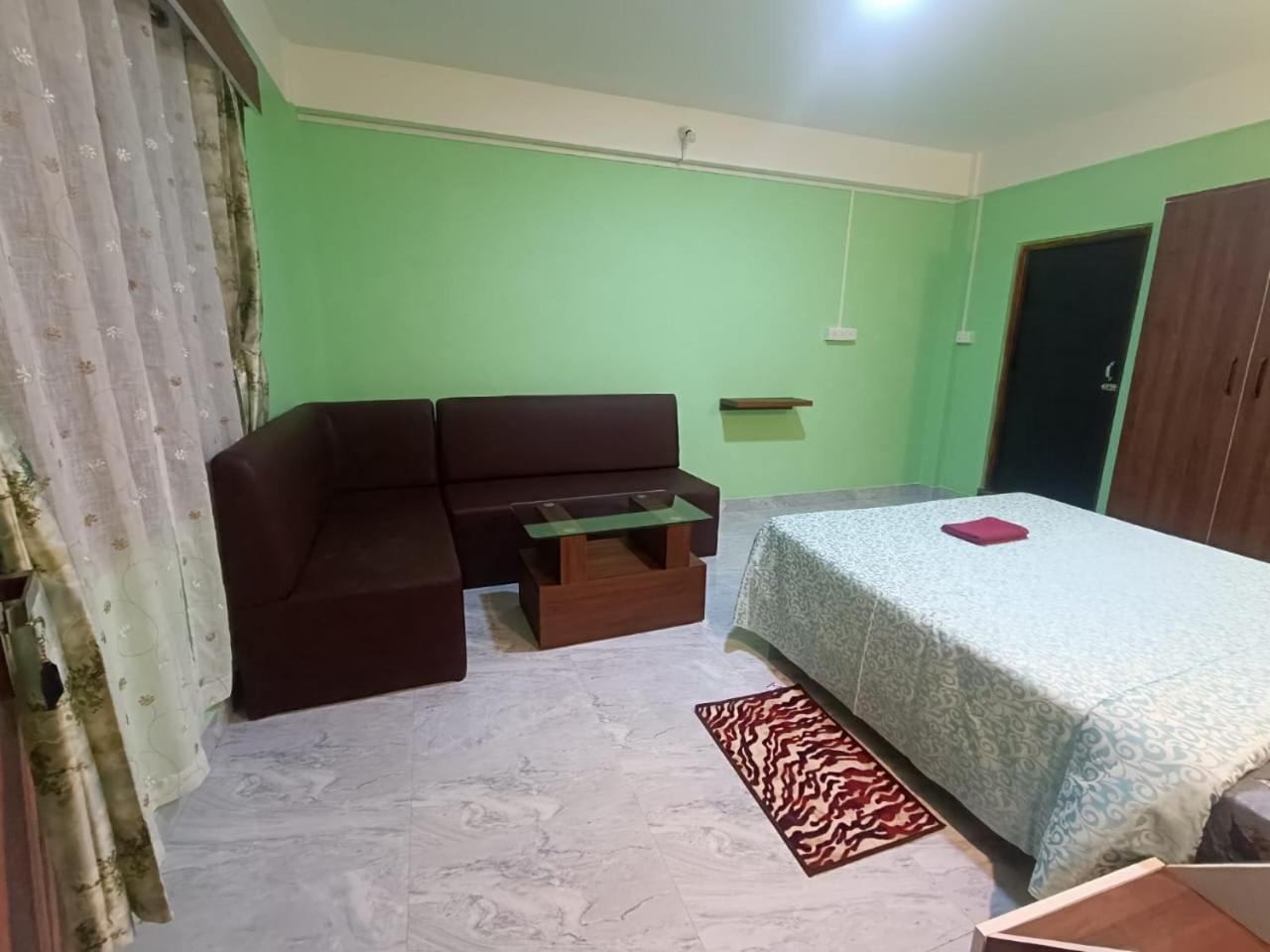 Abode Me Me Ai Haven 호텔 체라푼지 외부 사진